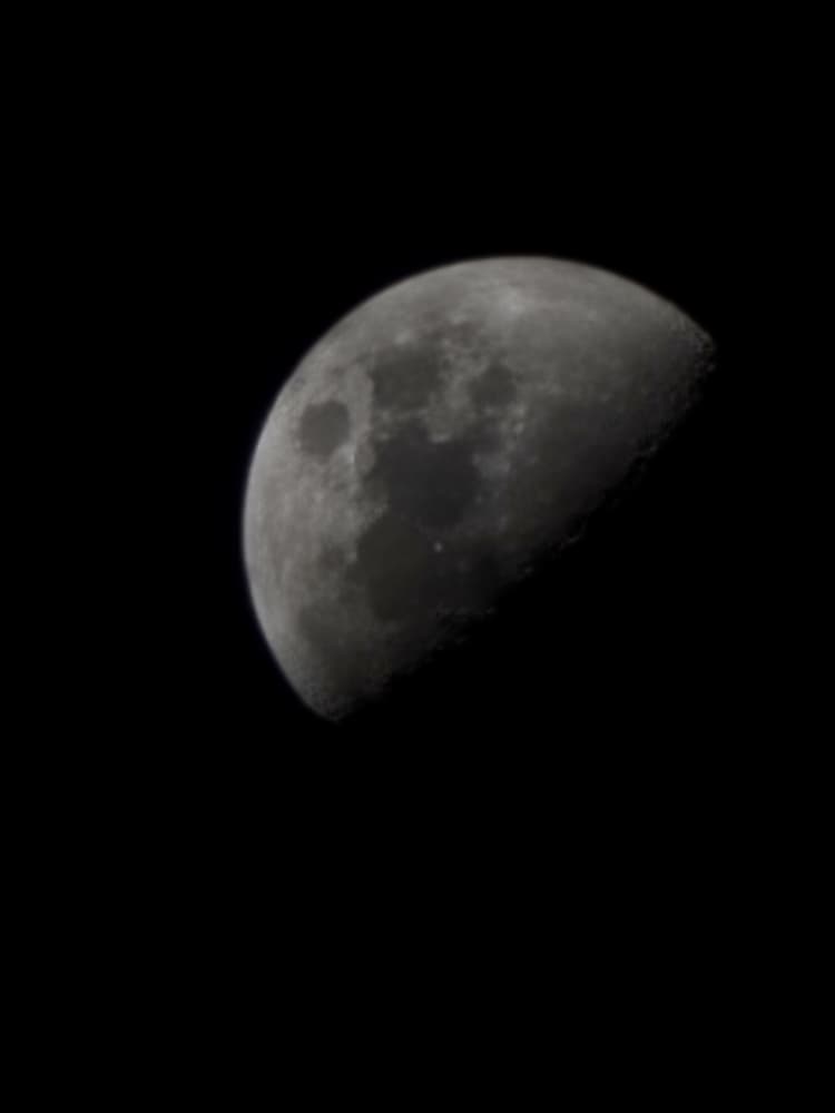 [EUT]Moon by the Rooftop